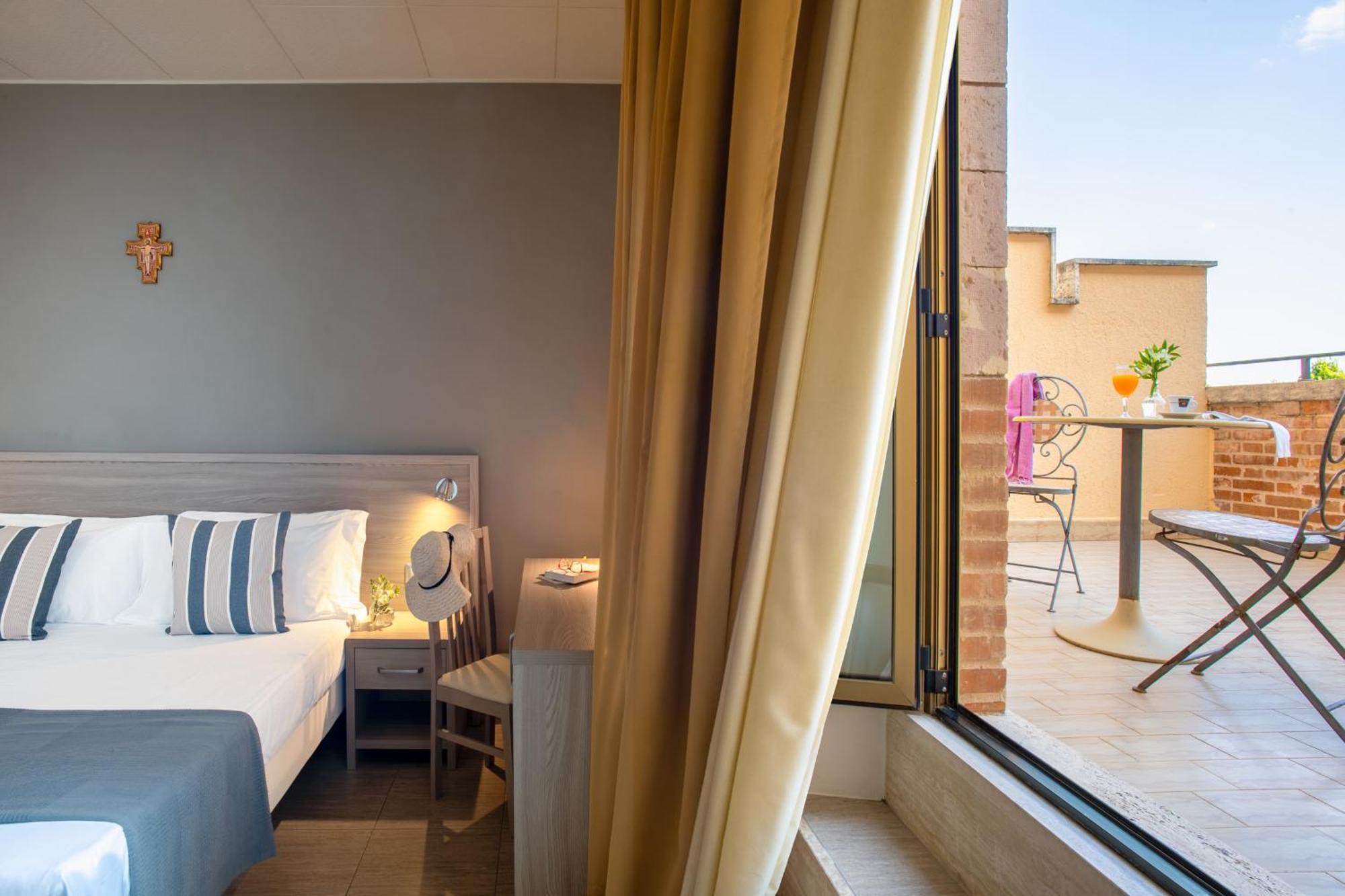 Hotel Domus Pacis Assisi Exteriér fotografie